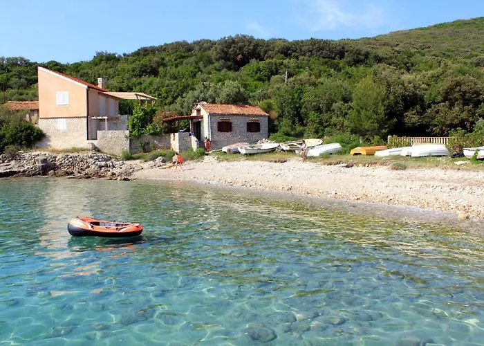 Seaside House Miholascica, Cres - 8073 بيت للعطل
